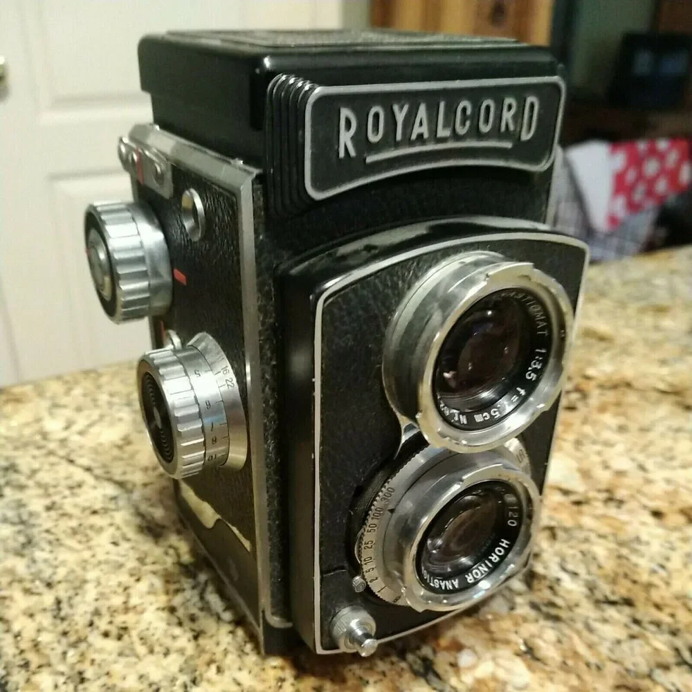 Very Rare Royalcord Twin Lens Reflex Camera w/ Horinor Anastigmat f/3.5 7.5cm